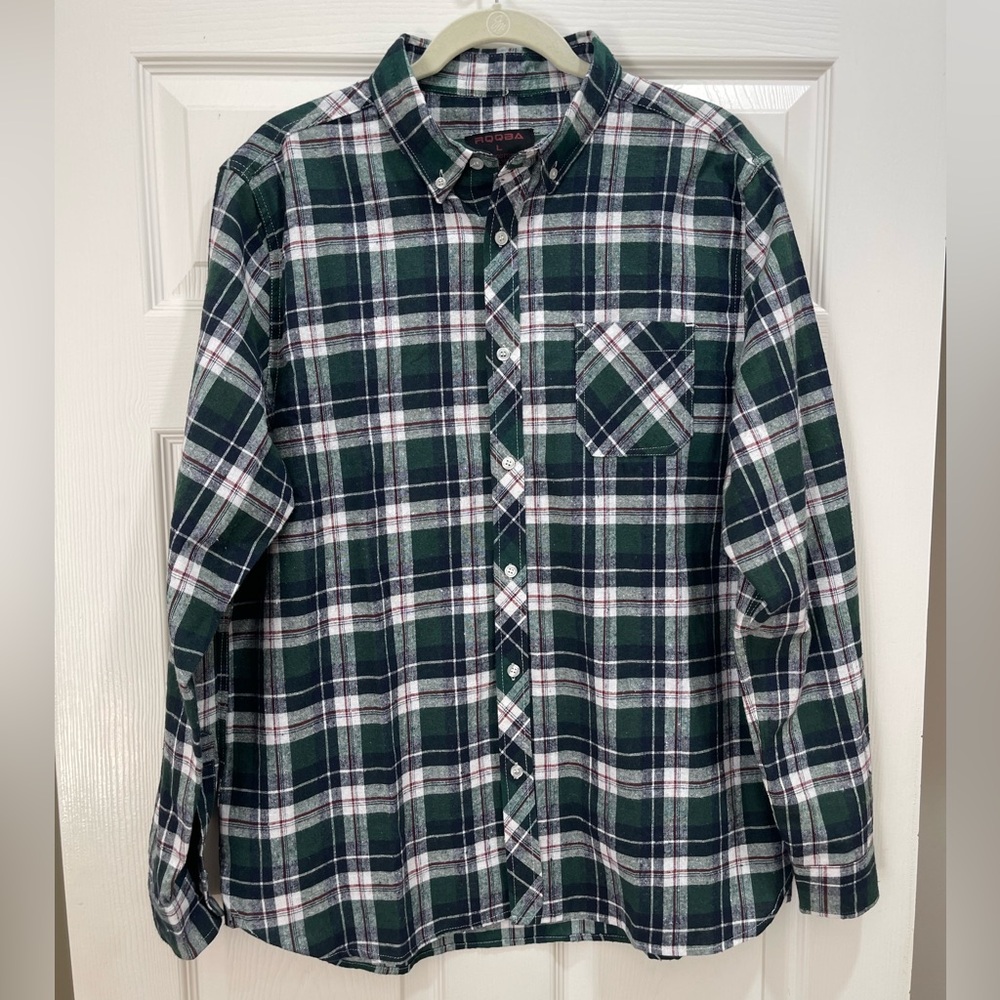 Men's Green Plaid Button-Down Shirt